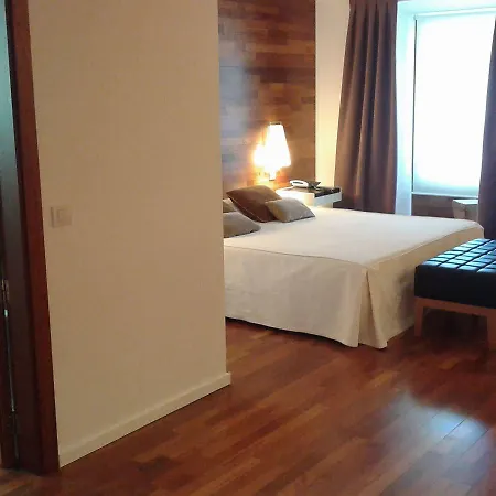 Hospederia Monasterio San Juan De La Pena ホテル サン・ファン・デ・ラペーニャ