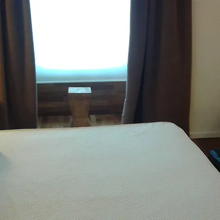 Hospederia Monasterio San Juan De La Pena ホテル 4*