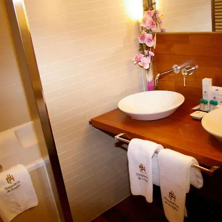 Hospederia Monasterio San Juan De La Pena ホテル サン・ファン・デ・ラペーニャ