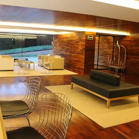 Hospederia Monasterio San Juan De La Pena ホテル 4*