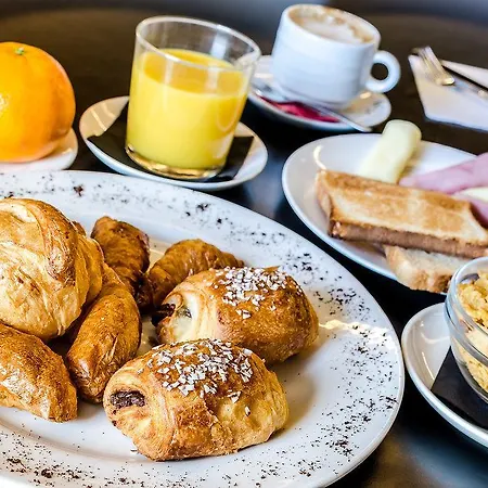 ホテル Hospederia Monasterio San Juan De La Pena 4*