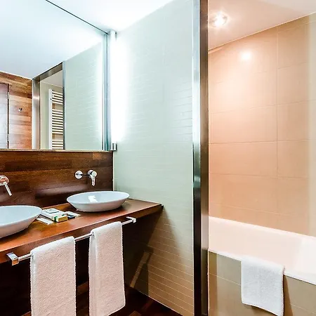 Hospederia Monasterio San Juan De La Pena