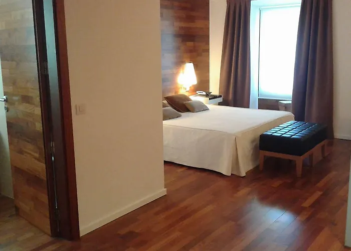 Hospederia Monasterio San Juan De La Pena Hotell San Juan de la Pena