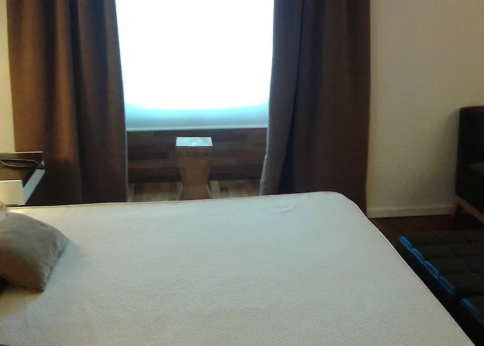 Hospederia Monasterio San Juan De La Pena Hotell 4*