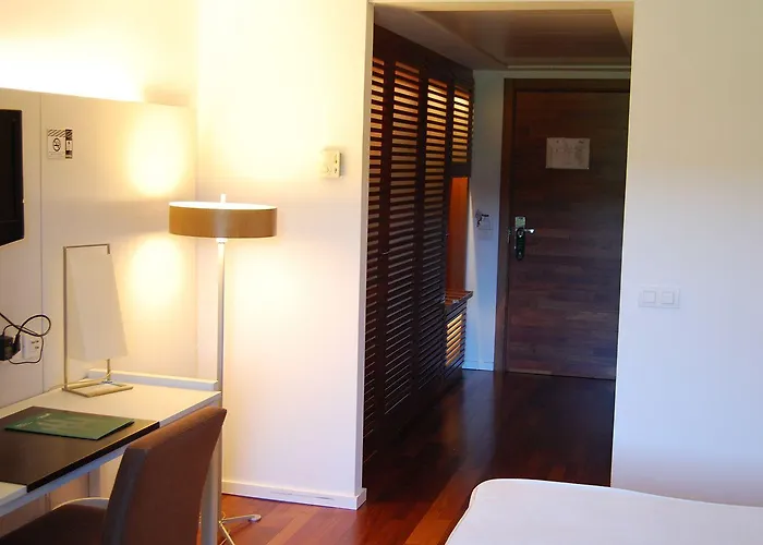 Hotel Hospederia Monasterio San Juan De La Pena San Juan de la Pena