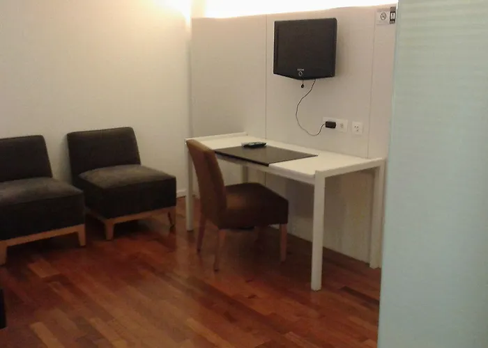 Hotell Hospederia Monasterio San Juan De La Pena