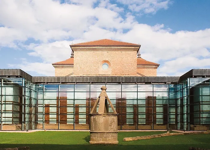 Hotell Hospederia Monasterio San Juan De La Pena 4*