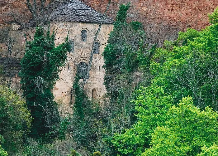 Hospederia Monasterio San Juan De La Pena 4*