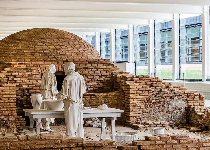 Hotell Hospederia Monasterio San Juan De La Pena