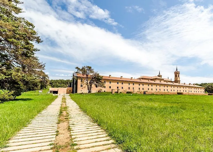 Hotell Hospederia Monasterio San Juan De La Pena San Juan de la Pena