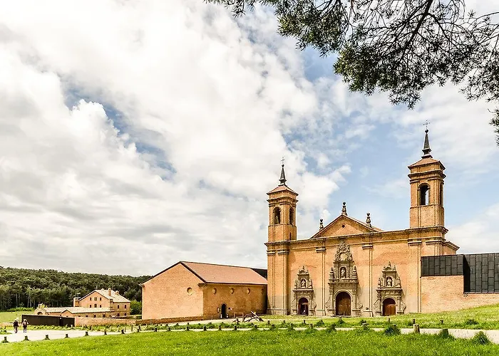 Hotell Hospederia Monasterio San Juan De La Pena San Juan de la Pena